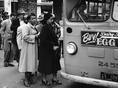 women-bus-boycott.jpg